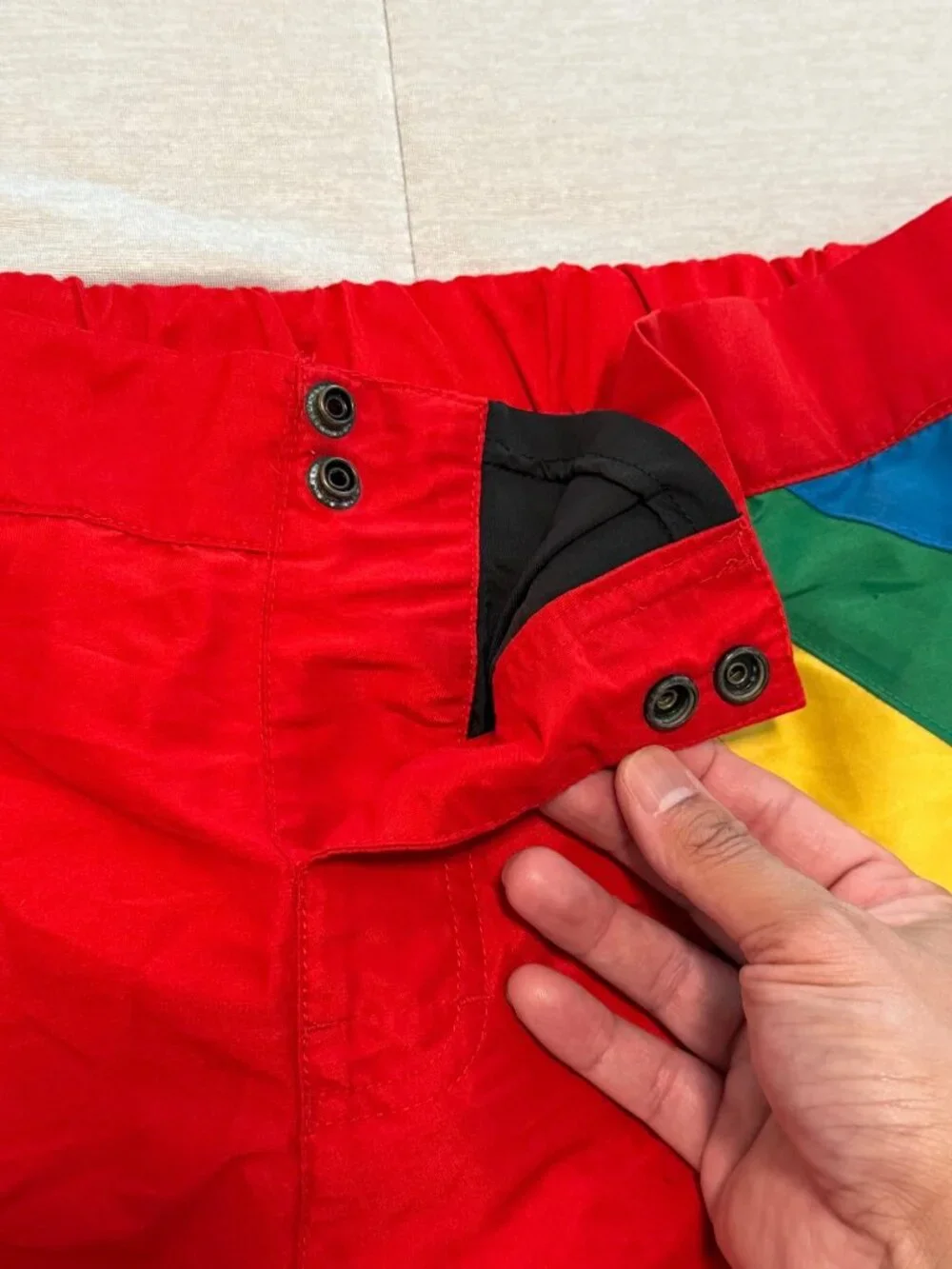 Chubbies Mens Red Yellow Green Retro Swim Trunks Board Shorts Medium M